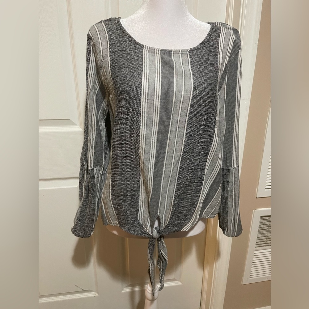 XL Top with tie